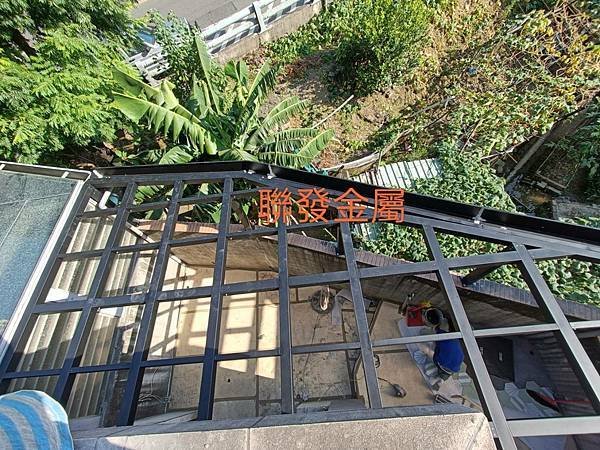 新店不銹鋼烤漆玻璃採光罩