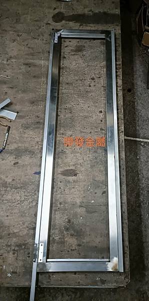 烤漆不銹鋼固定框活動小門@聯發金屬