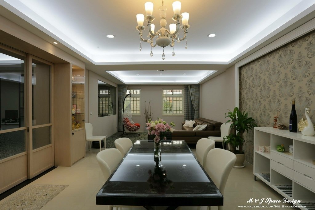 優雅現代的雙拼透天-餐廳1.jpg