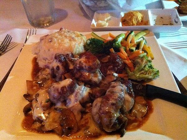 4.24.11@ Formaggio 5.JPG
