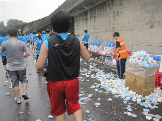 沒什麼水的水站