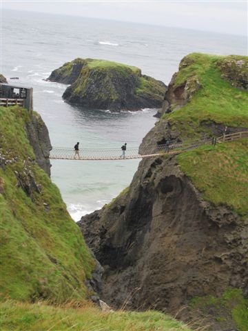 世界遺產Carrick-a-Rede Rope Bridge 