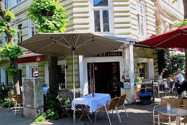  Café Unter den Linden.jpg