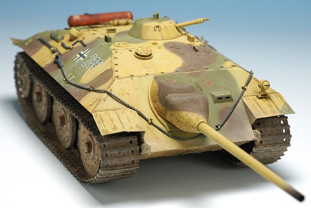 E-25_mmodel_08