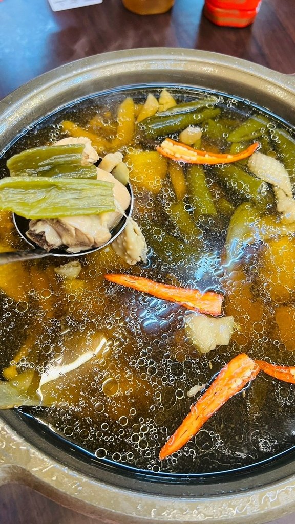 LINE_ALBUM_宜蘭美食推薦百匯窯烤雞餐廳蟬聯十大美食餐廳_241209_54.jpg