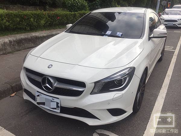 CLA200電瓶更換.jpg