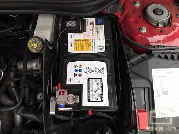 賓士原廠80AGM電瓶.jpg