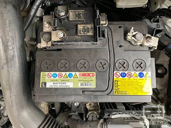 TOYOTA原廠CH-R電池.jpg
