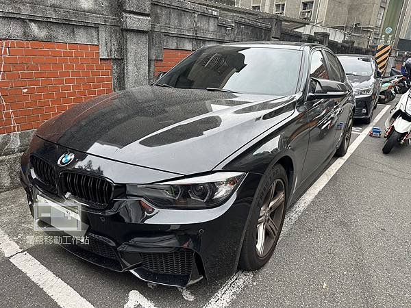 BMW.jpg