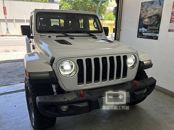 JEEP.jpg