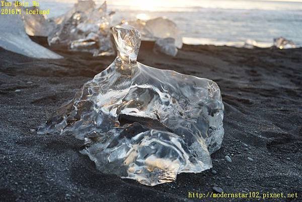 201611Iceland Day1DSC03904 (640x427).jpg