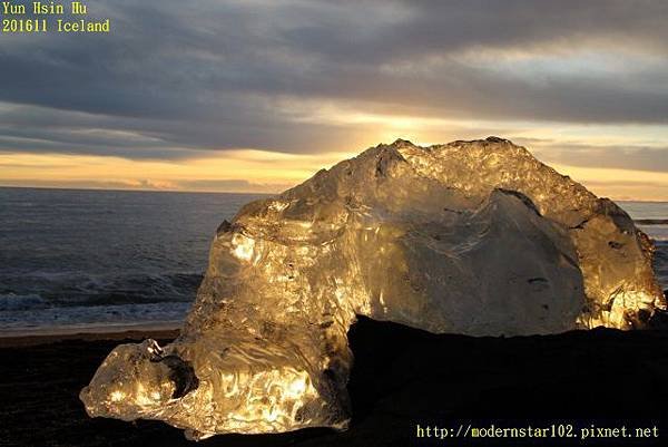 201611Iceland Day1894A9813 (640x427).jpg