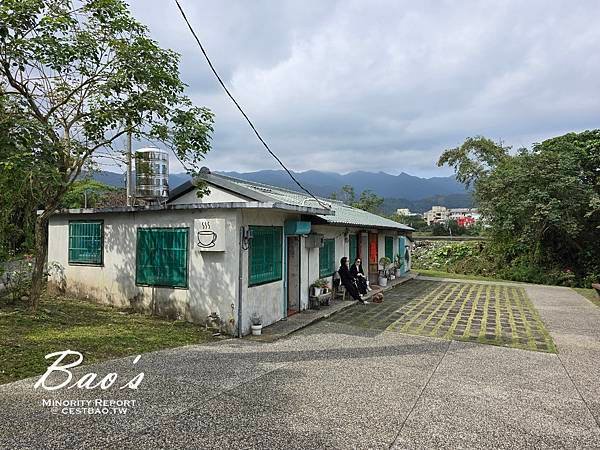 頭城。小溪邊咖啡