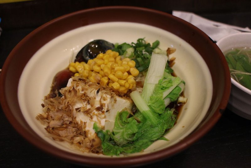上泓園生牛肉麵