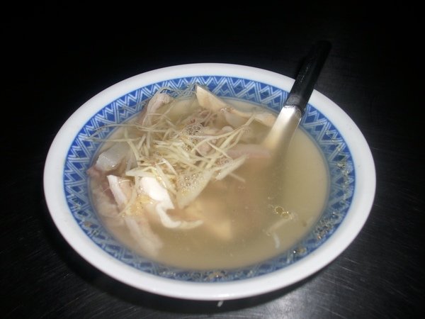 2009.06.29_基隆三沙灣~阿芬咖哩沙茶牛肉炒麵+牛雜湯_0003.JPG