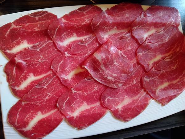大年初三和弟弟妹妹聚餐於熊飽鍋物和阿爹的灶腳