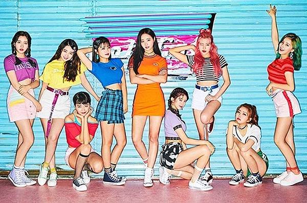 momoland-baam.jpg