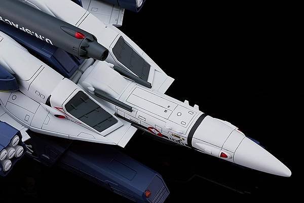 PLAMAX『超時空要塞 VF-1S 攻擊女武神 骷韃云齱z_0005.jpg