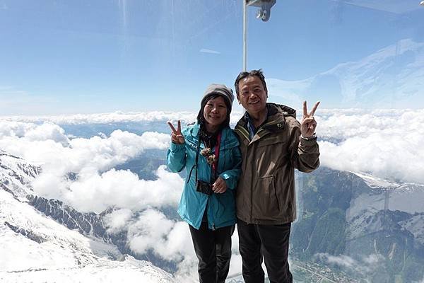 瑞士之旅:夏慕尼感受法式浪漫.南針山纜車朝聖阿爾卑斯最高峰 