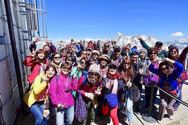 瑞士之旅:夏慕尼感受法式浪漫.南針山纜車朝聖阿爾卑斯最高峰 