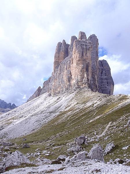 多洛米蒂健行之旅:義大利拉瓦雷多三尖峰(Tre Cime d