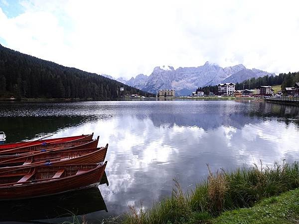 多洛米蒂健行之旅:義大利密蘇里娜湖( Lago di Mis