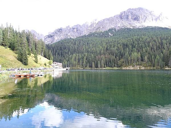 多洛米蒂健行之旅:義大利密蘇里娜湖( Lago di Mis