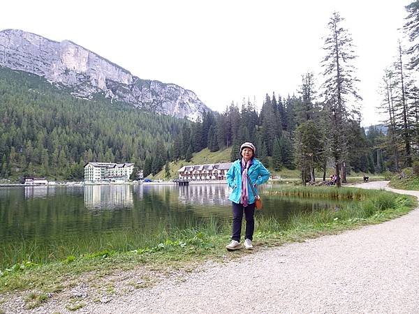 多洛米蒂健行之旅:義大利密蘇里娜湖( Lago di Mis