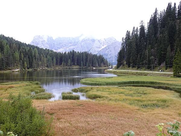 多洛米蒂健行之旅:義大利密蘇里娜湖( Lago di Mis