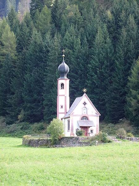 多洛米蒂健行之旅:義大利富內斯山谷(Val di Funes