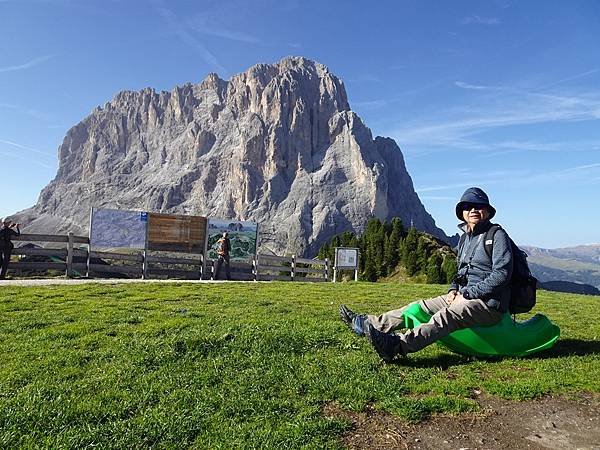 多洛米蒂健行之旅:義大利加爾代納山谷綠野遊蹤--錢皮諾伊(C