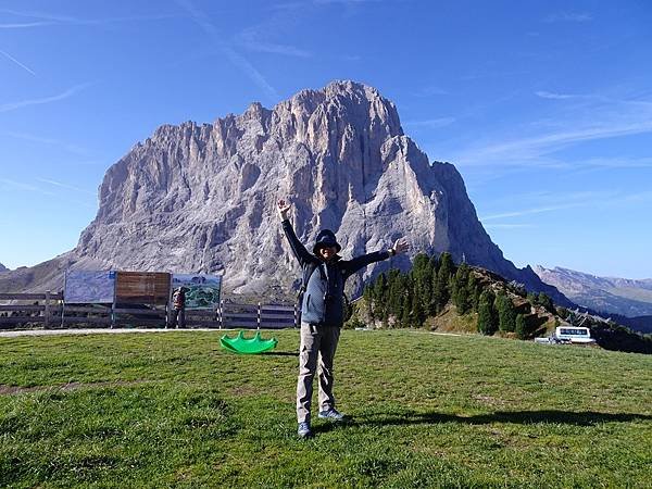 多洛米蒂健行之旅:義大利加爾代納山谷綠野遊蹤--錢皮諾伊(C