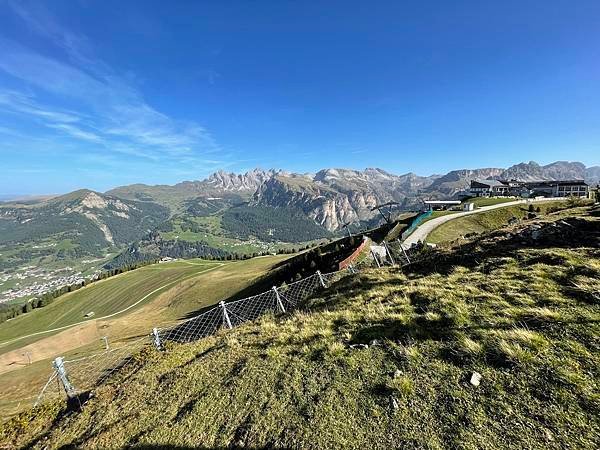 多洛米蒂健行之旅:義大利加爾代納山谷綠野遊蹤--錢皮諾伊(C