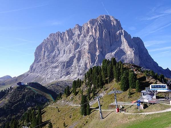 多洛米蒂健行之旅:義大利加爾代納山谷綠野遊蹤--錢皮諾伊(C