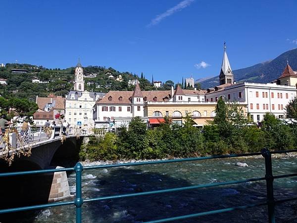 多洛米蒂健行之旅:義大利秀麗小山城梅拉諾(Merano)