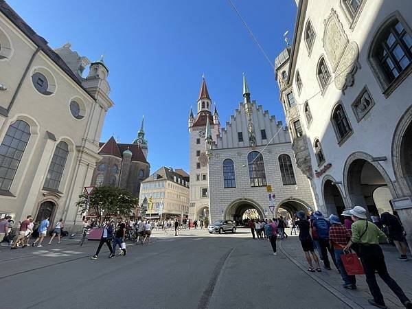 多洛米蒂健行之旅:德國慕尼黑(Munich)老城區古典風華.