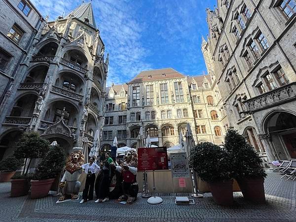 多洛米蒂健行之旅:德國慕尼黑(Munich)老城區古典風華.