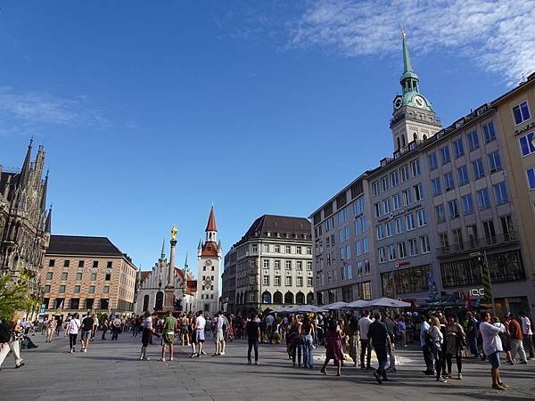 多洛米蒂健行之旅:德國慕尼黑(Munich)老城區古典風華.