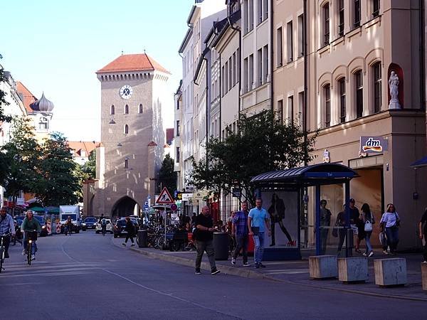 多洛米蒂健行之旅:德國慕尼黑(Munich)老城區古典風華.