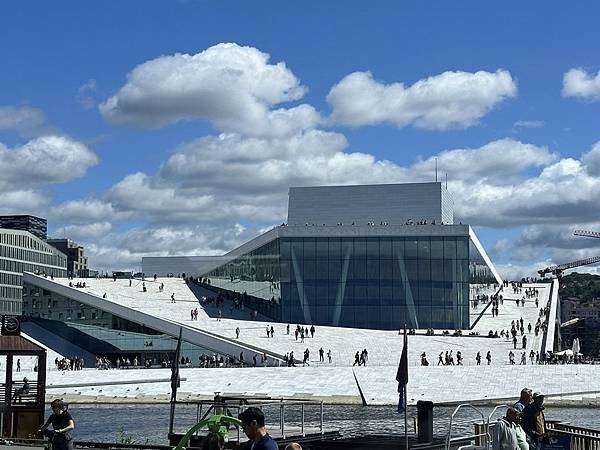 北歐三國之旅--挪威首都奧斯陸(Oslo)