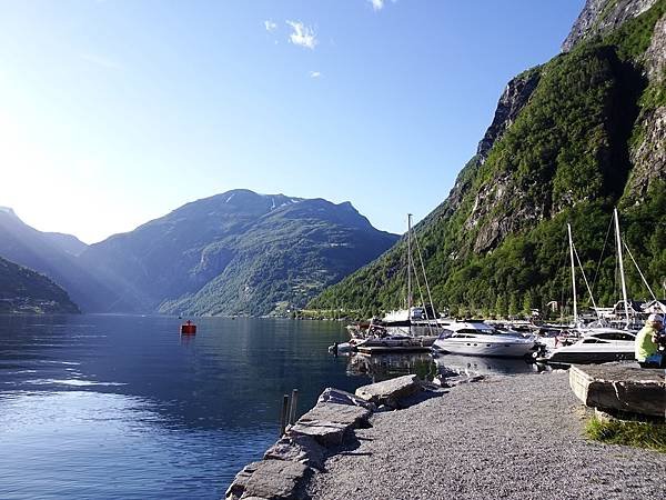 北歐三國之旅--挪威蓋朗格(Geiranger)小鎮美景如畫