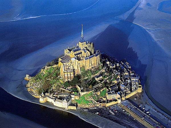 8_mont_st_michel