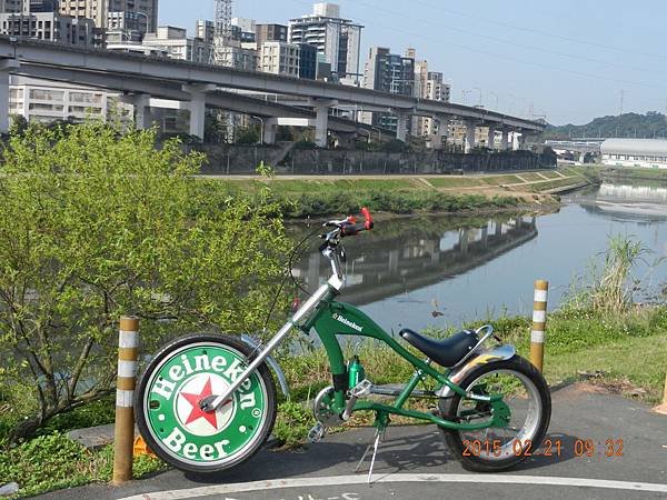 南湖大橋腳踏車