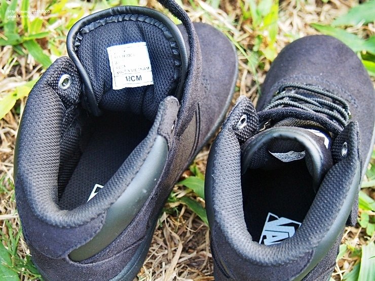 ABC MART【Vans 兒童高筒休閒鞋】-15-15