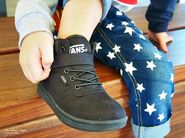 ABC MART【Vans 兒童高筒休閒鞋】-17-17