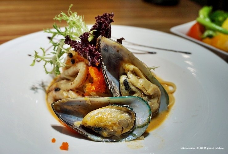 【卡菲。小食光 咖啡館-河堤店】-18-18