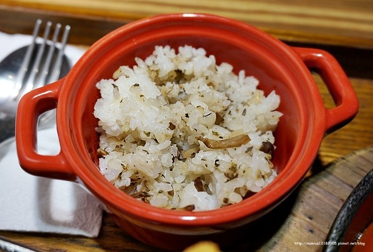【卡菲。小食光 咖啡館-河堤店】-28-28