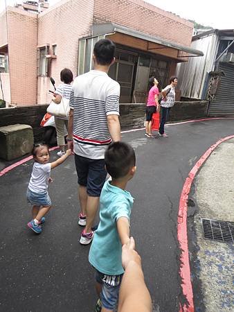 105.08 051.jpg