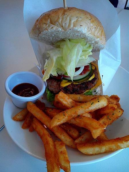 22 Burger茶餐館 (5).jpg
