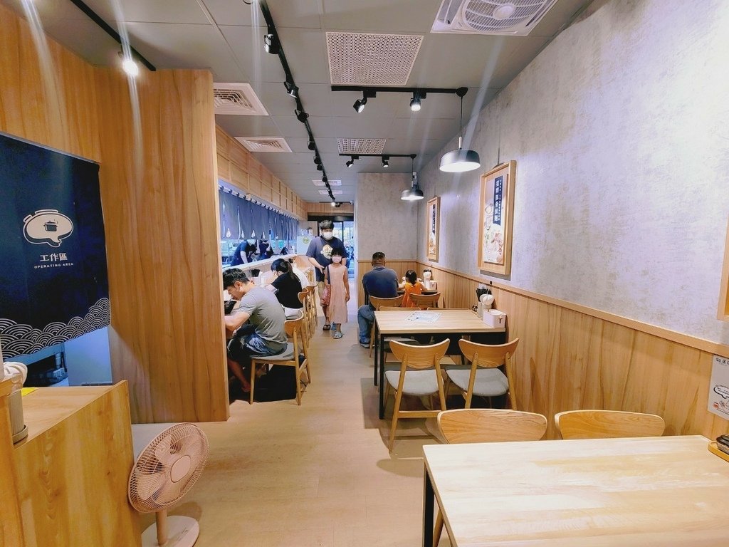 ♥【新北市。板橋】麵匡匡拉麵食堂 板橋民治店X連鎖平價X清淡